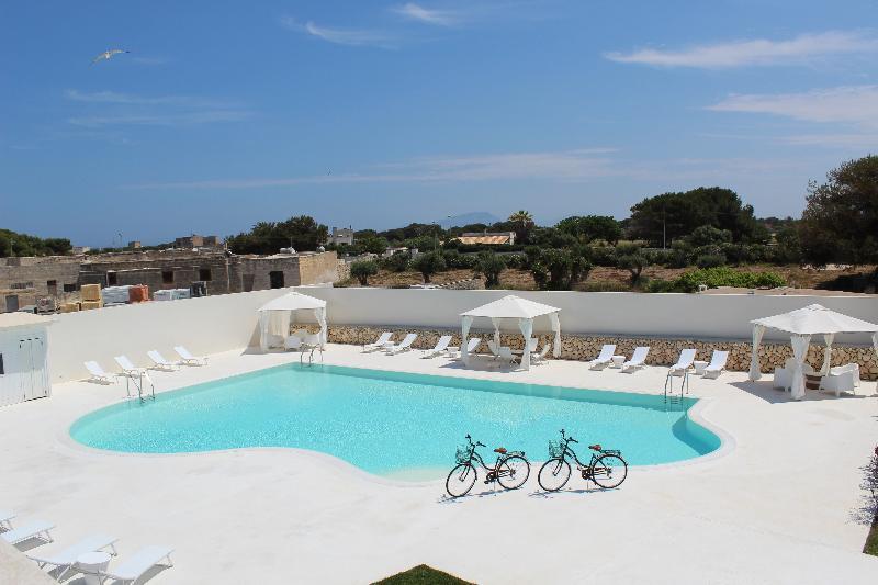 Camaro Favignana Aparthotel Exteriör bild